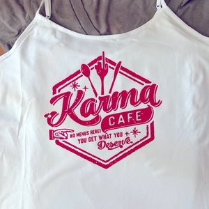 Large white Time and Tru tank top